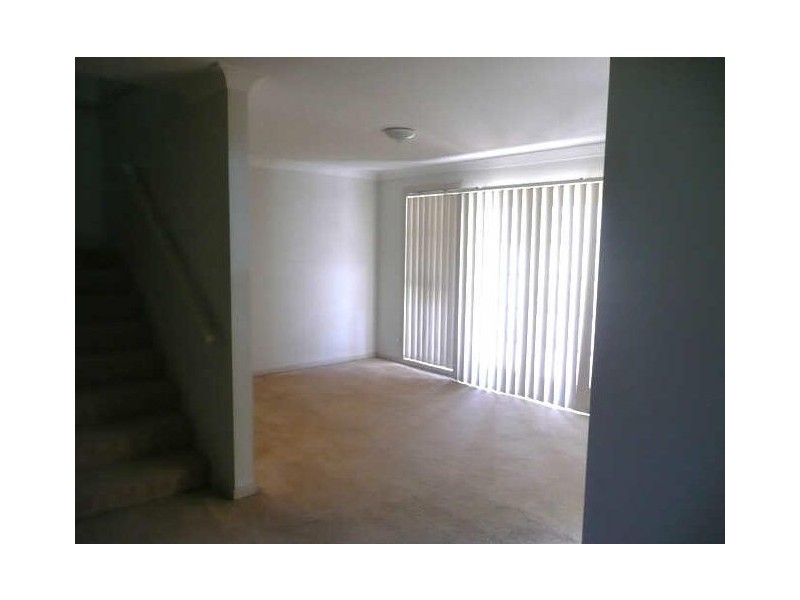 8/10 Sainsbury Street, St Marys NSW 2760