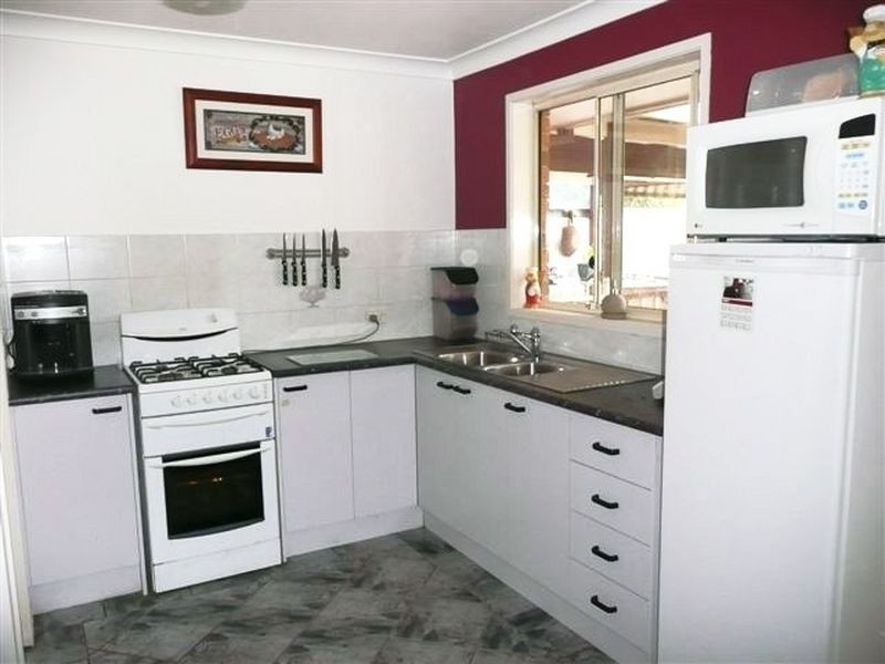 9 Swales Place, Colyton NSW 2760