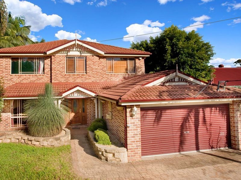 81 Bennett Rd, Colyton NSW 2760