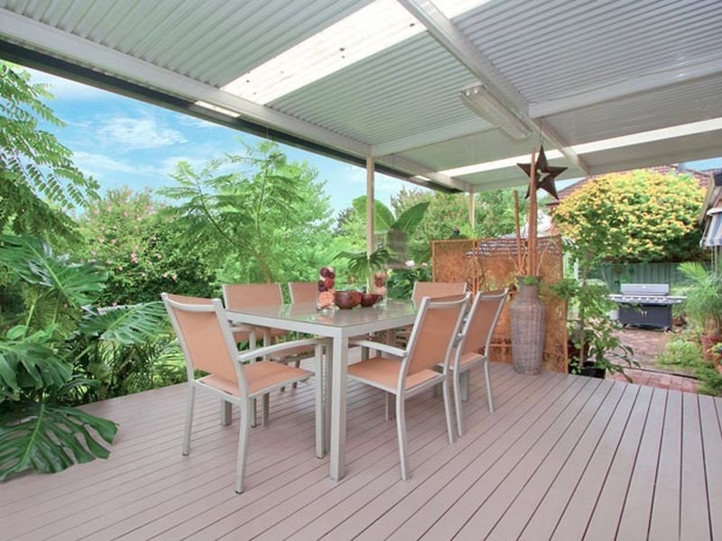 2 Canary Cl, St Clair NSW 2759