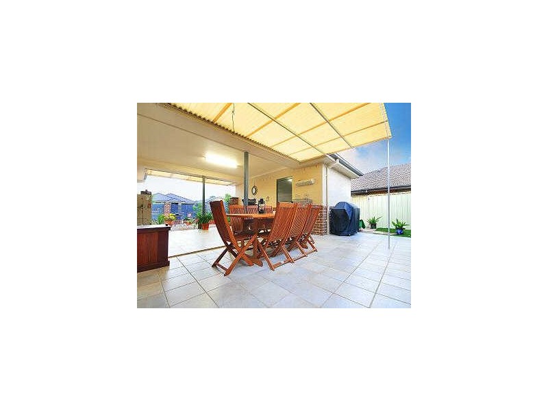 23 Drummond Ave, Ropes Crossing NSW 2760