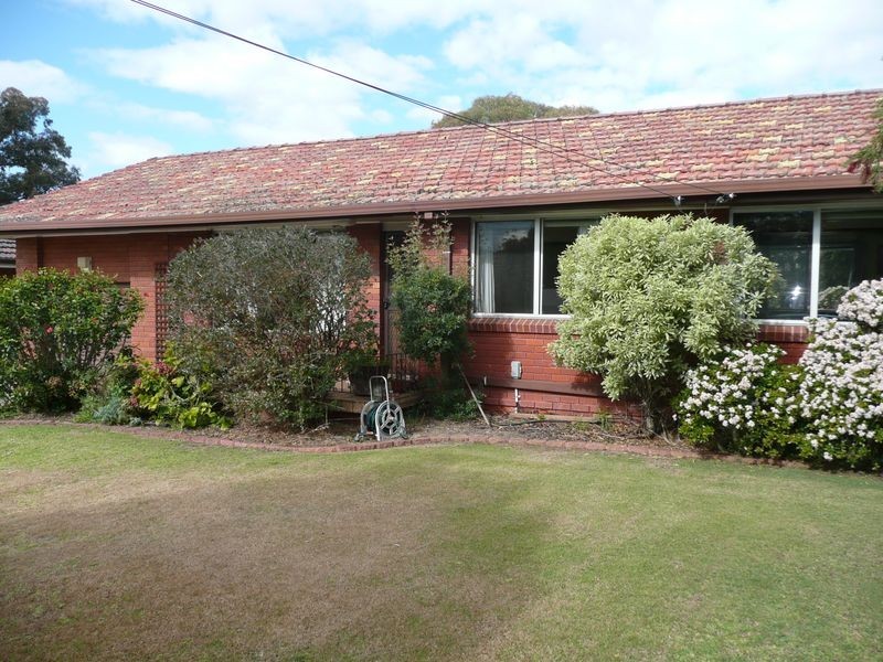 18 Milton Street, Colyton NSW 2760