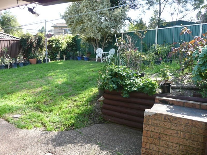 40 Arundel Park Drive, St Clair NSW 2759