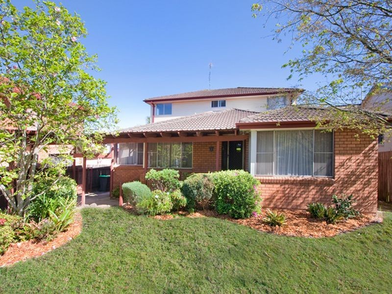 3 Royal Place, St Clair NSW 2759