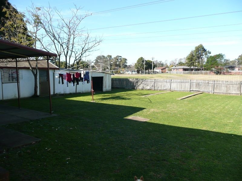 43 Manila Road, Lethbridge Park NSW 2770