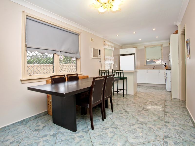 80 Gasmata Cres, Whalan NSW 2770