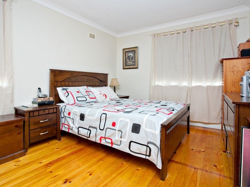 80 Gasmata Cres, Whalan NSW 2770