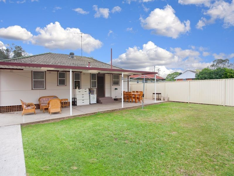 80 Gasmata Cres, Whalan NSW 2770