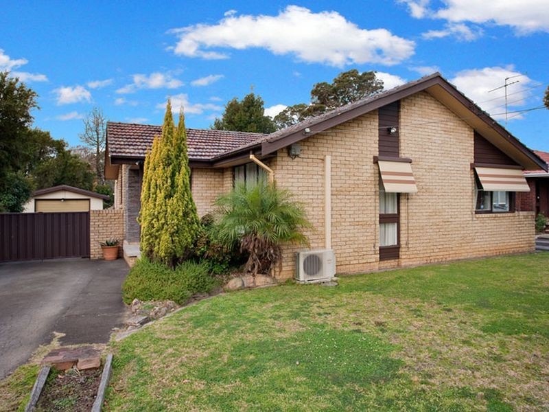 32 Kipling Drive, Colyton NSW 2760