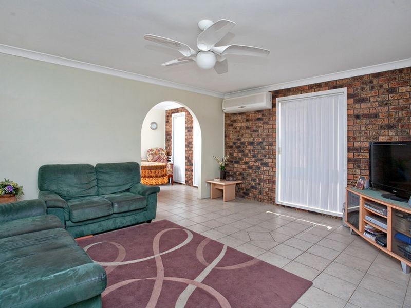 14 Tumut Place, St Clair NSW 2759