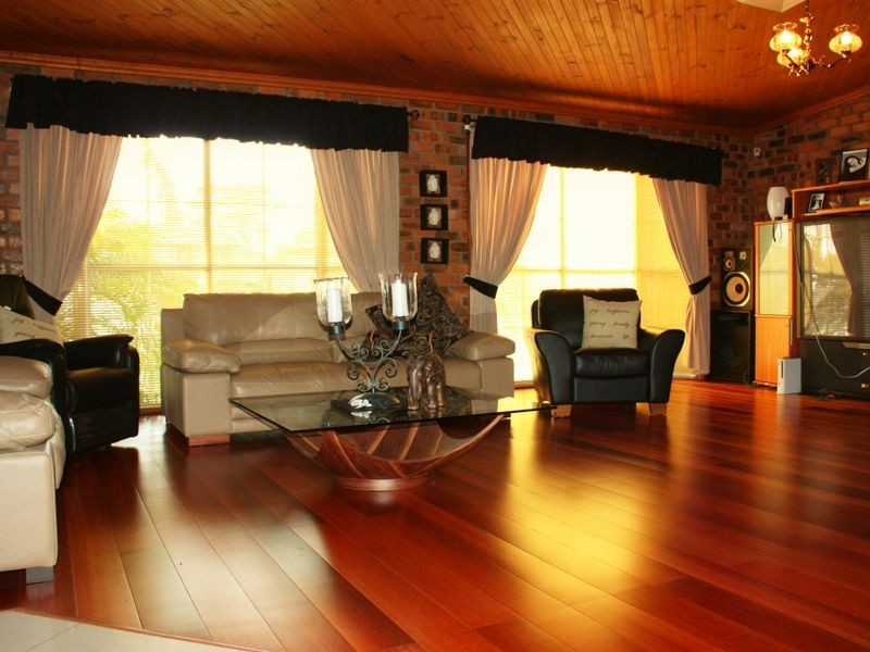 Claremont Meadows NSW 2747