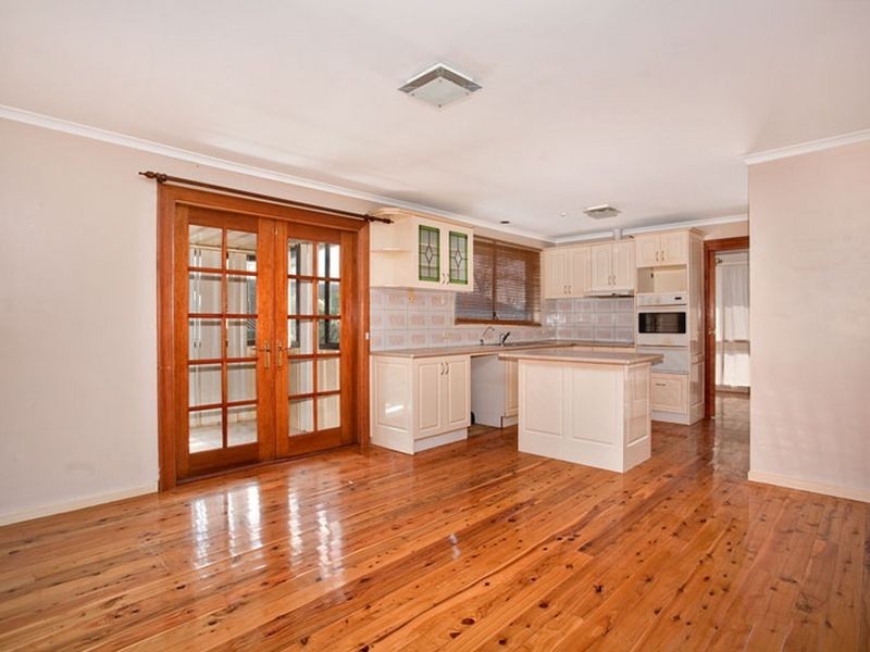 27 The Grandstand, St Clair NSW 2759