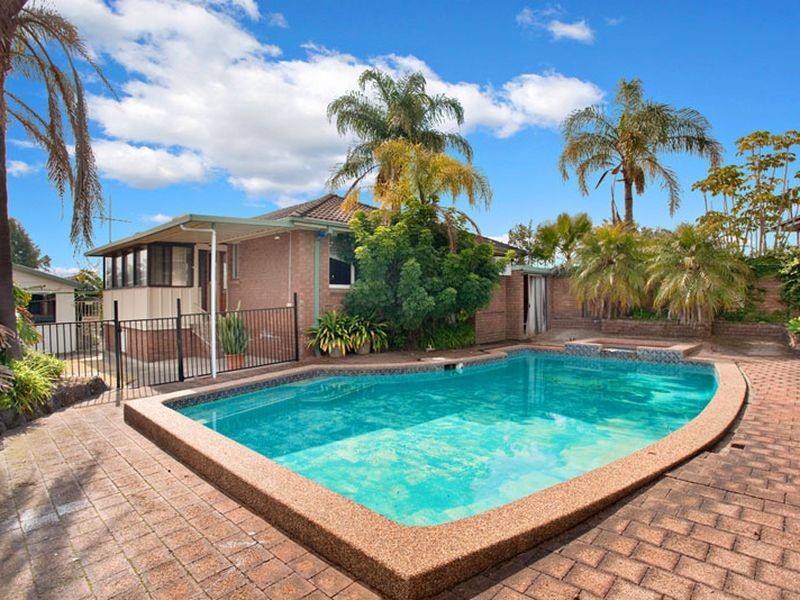 27 The Grandstand, St Clair NSW 2759