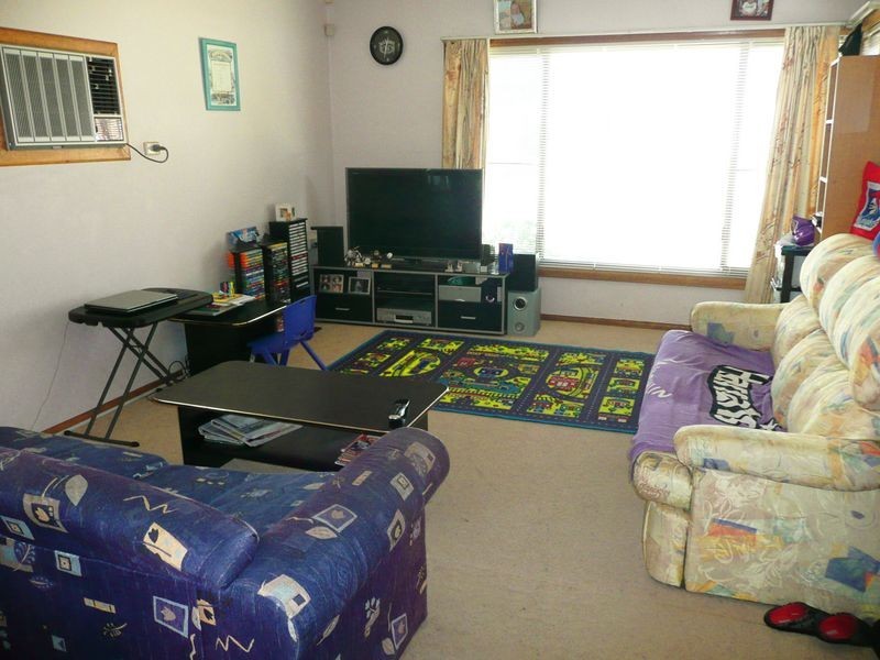 37 Thompson Ave, St Marys NSW 2760