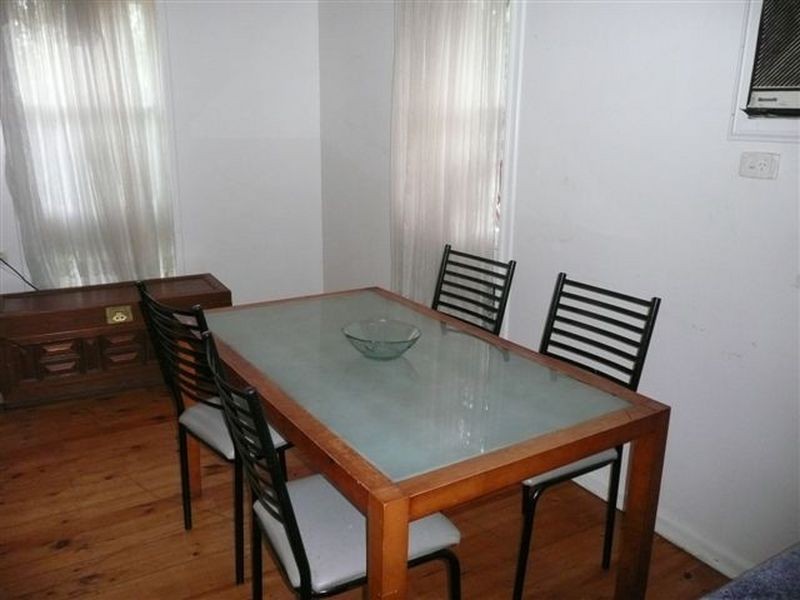 8 Hawaii Avenue, Lethbridge Park NSW 2770