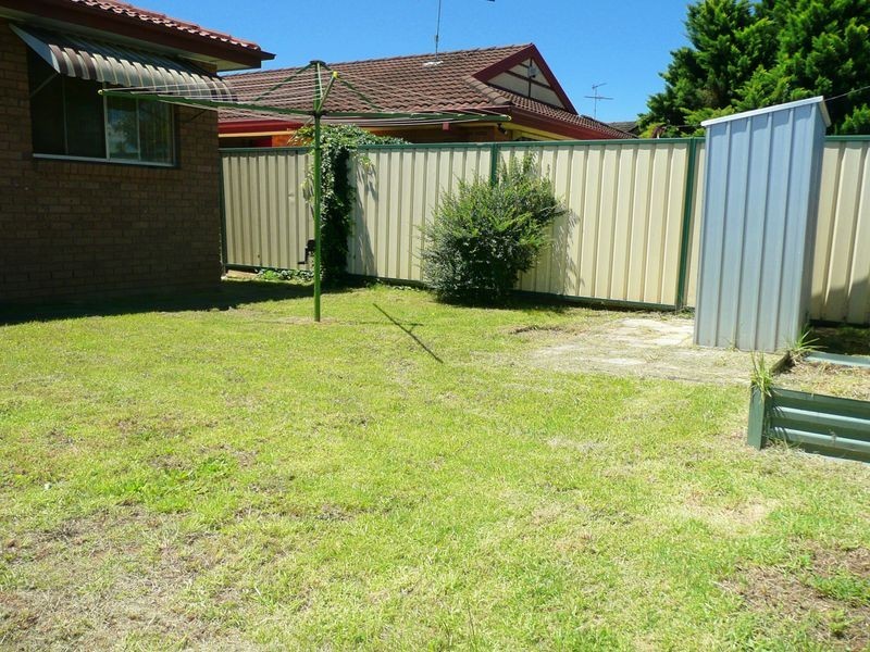 39 Debrincat Avenue, St Marys NSW 2760