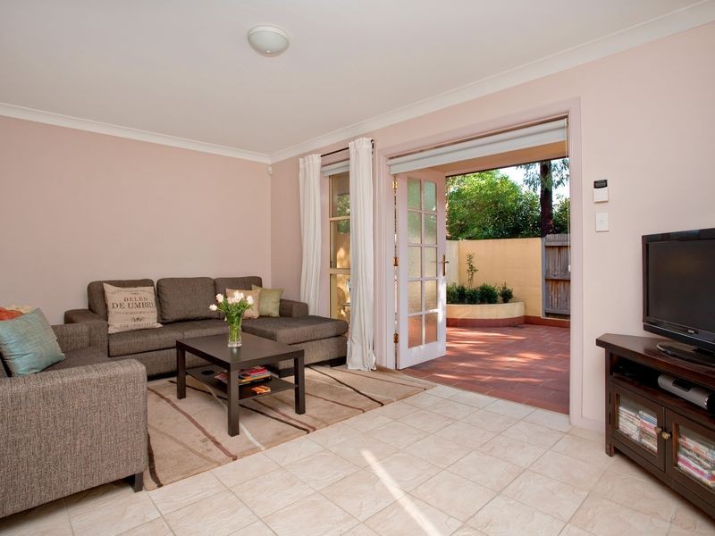 4/10 Sainsbury Street, St Marys NSW 2760