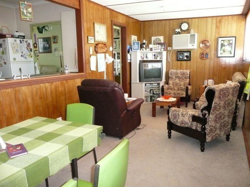 2 Adams Crescent, St Marys NSW 2760