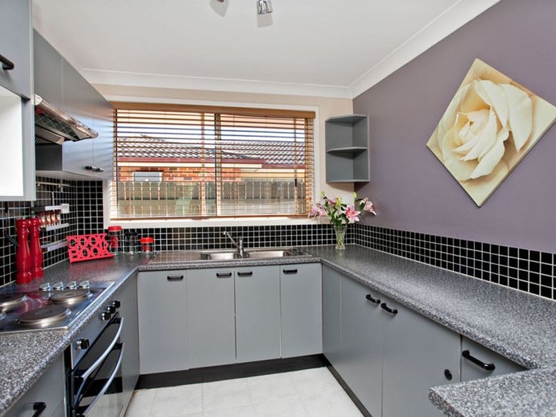 18b Pearra Way, Claremont Meadows NSW 2747