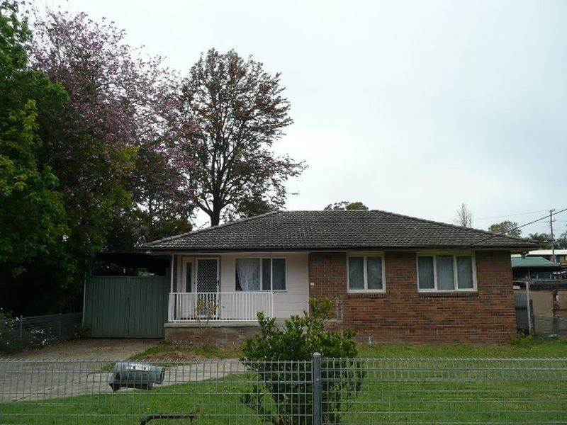 30 Kista Dan Ave, Tregear NSW 2770