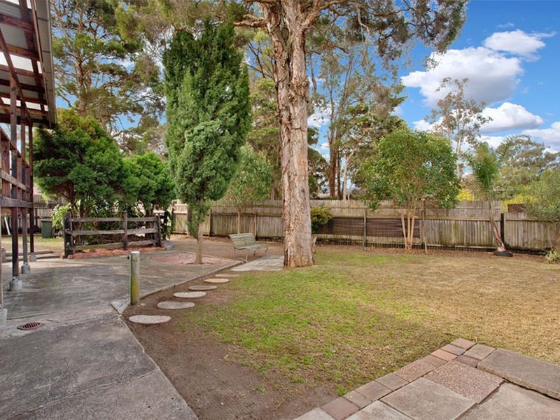 49 Lingayen Avenue, Lethbridge Park NSW 2770
