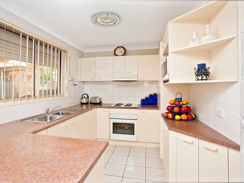 2/13 Atchison Street, St Marys NSW 2760