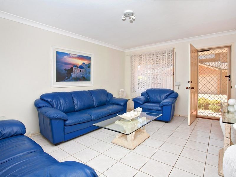 2/13 Atchison Street, St Marys NSW 2760