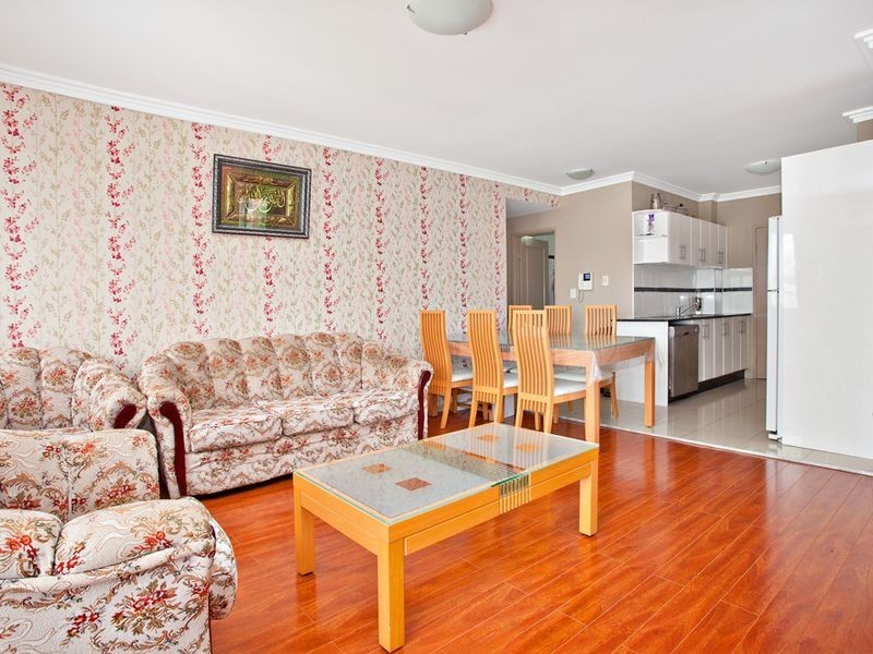 37/8 Oxford Street, Blacktown NSW 2148