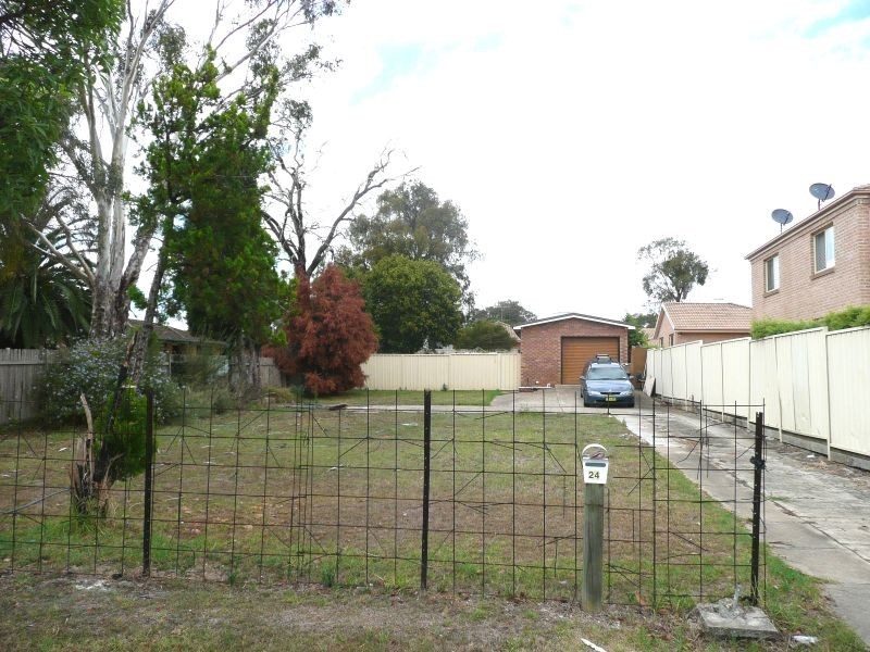 24 Brisbane Street, Oxley Park NSW 2760