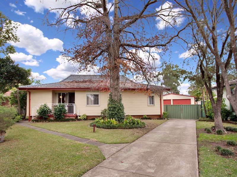 8 Arnhem Place, Willmot NSW 2770