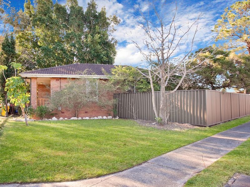47 Nauru Cres, Lethbridge Park NSW 2770