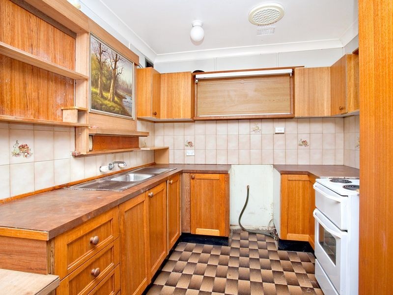 47 Nauru Cres, Lethbridge Park NSW 2770