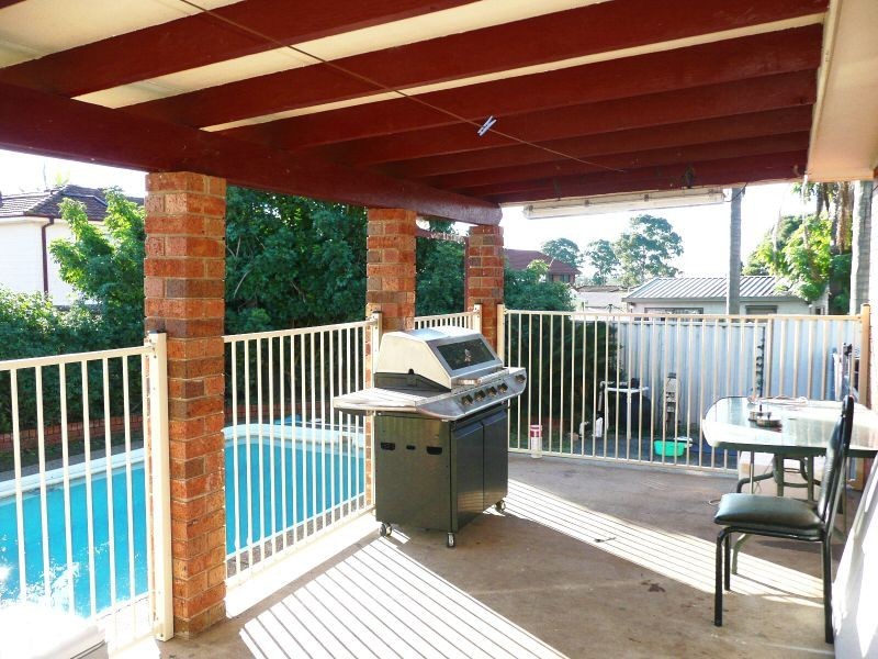 20 Fontana Close, St Clair NSW 2759