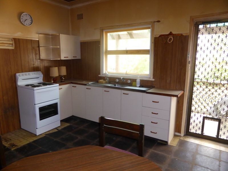 50 Cambridge Street, Cambridge Park NSW 2747