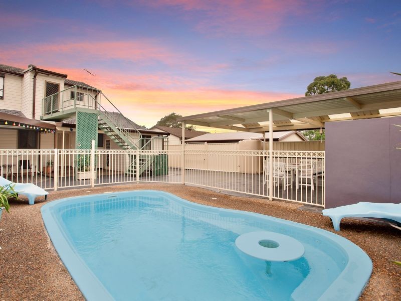 32 Melanesia Avenue, Lethbridge Park NSW 2770