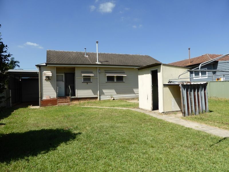 29 Thompson Ave, St Marys NSW 2760