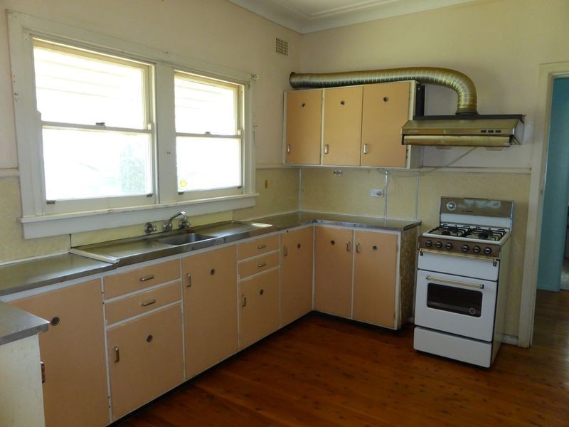 29 Thompson Ave, St Marys NSW 2760