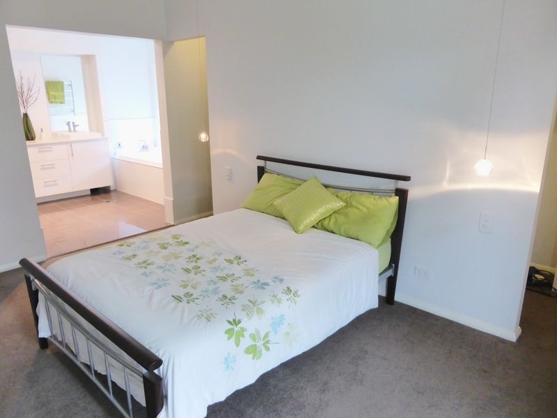 7 Central Park Drive, Claremont Meadows NSW 2747