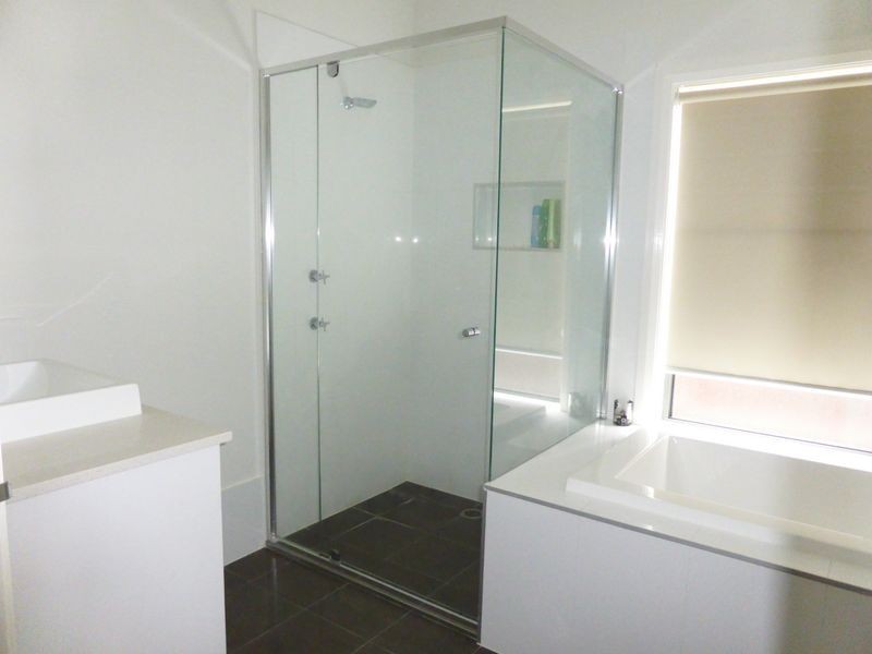 7 Central Park Drive, Claremont Meadows NSW 2747