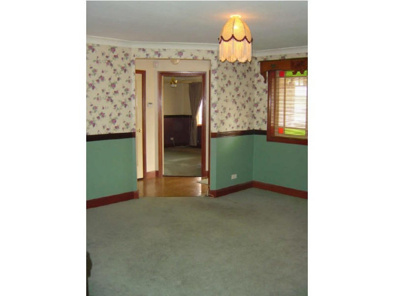 13 MANDA PLACE, Rooty Hill NSW 2766