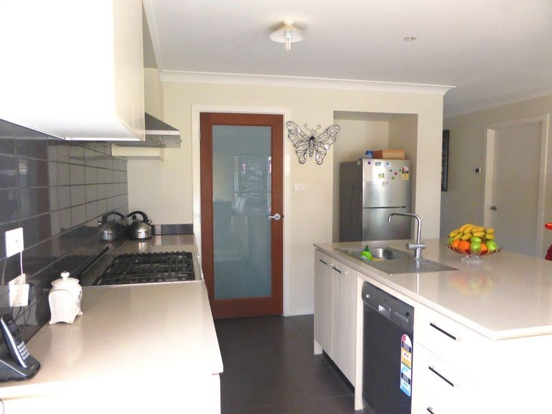 19 Kobe Street, Ropes Crossing NSW 2760