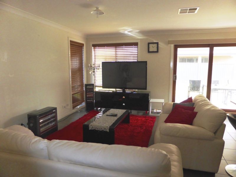 19 Kobe Street, Ropes Crossing NSW 2760