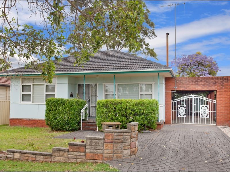 8 Oxford Street, Cambridge Park NSW 2747