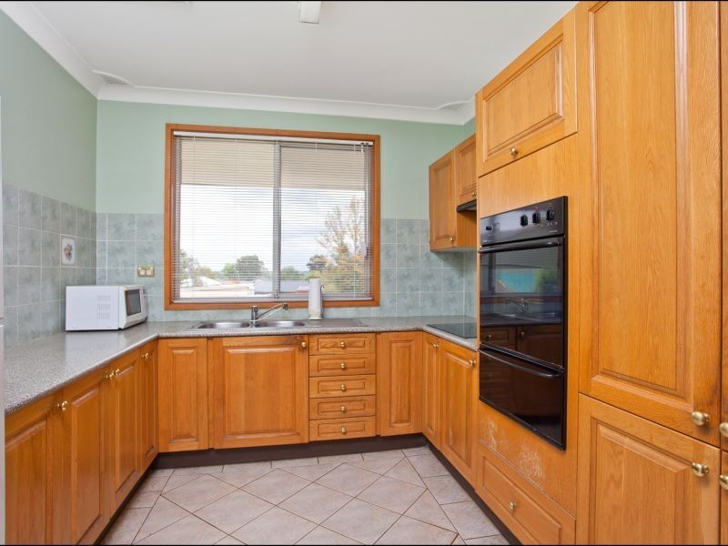 189 Canberra Street, Oxley Park NSW 2760