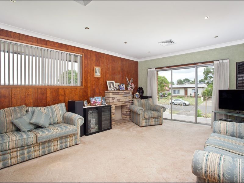 189 Canberra Street, Oxley Park NSW 2760