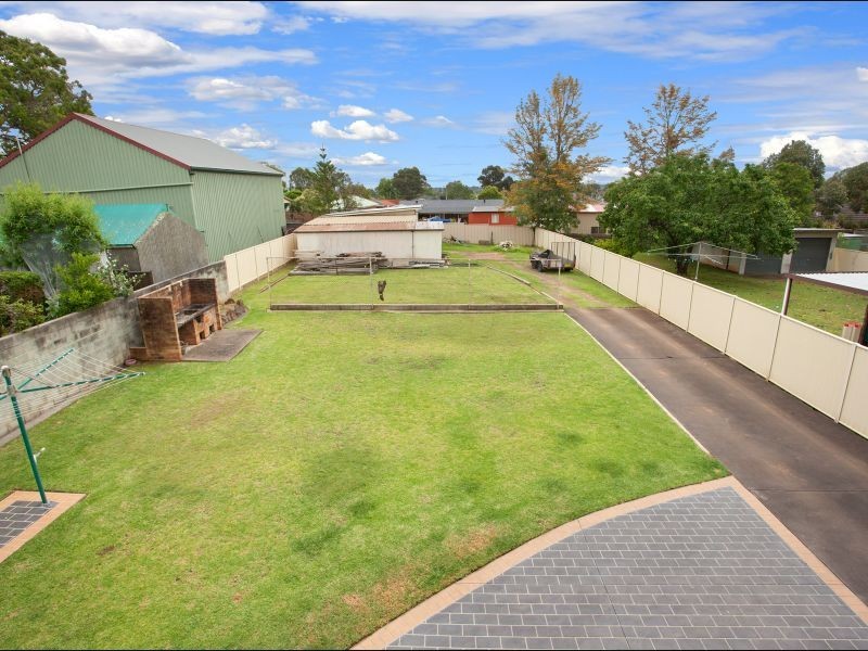 189 Canberra Street, Oxley Park NSW 2760