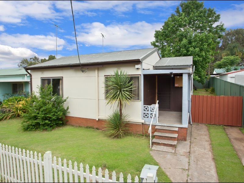 21 Kalang Avenue, St Marys NSW 2760