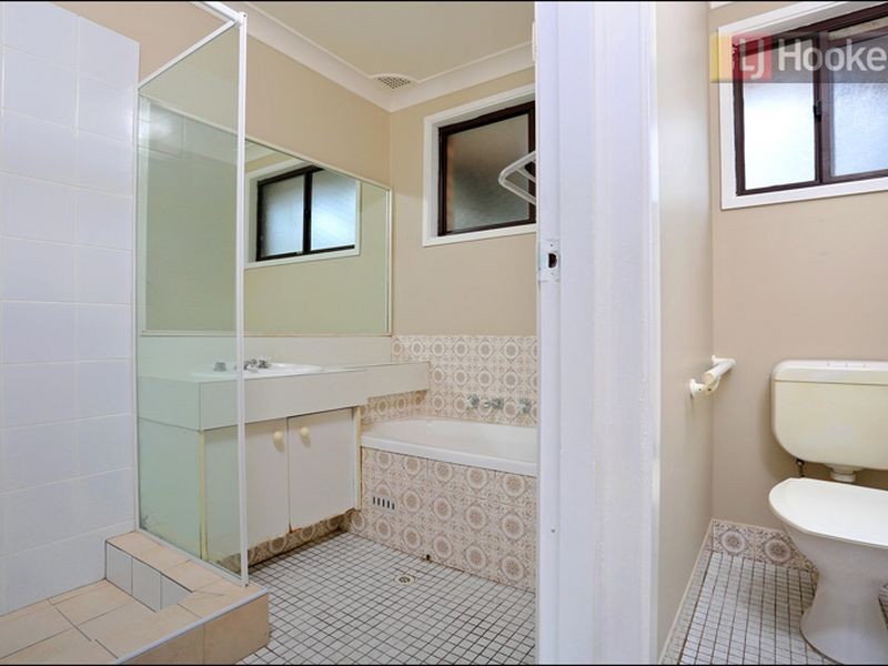 28 Dryberry Avenue, St Clair NSW 2759