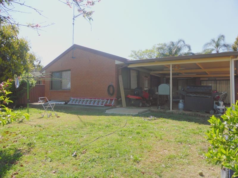 35 Swallow Drive, Erskine Park NSW 2759