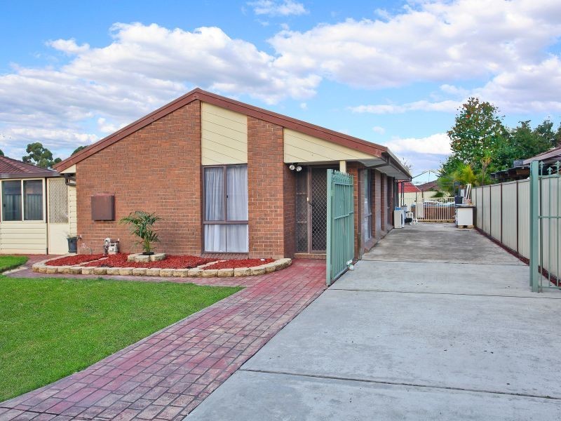 22 Sally Place, Glendenning NSW 2761